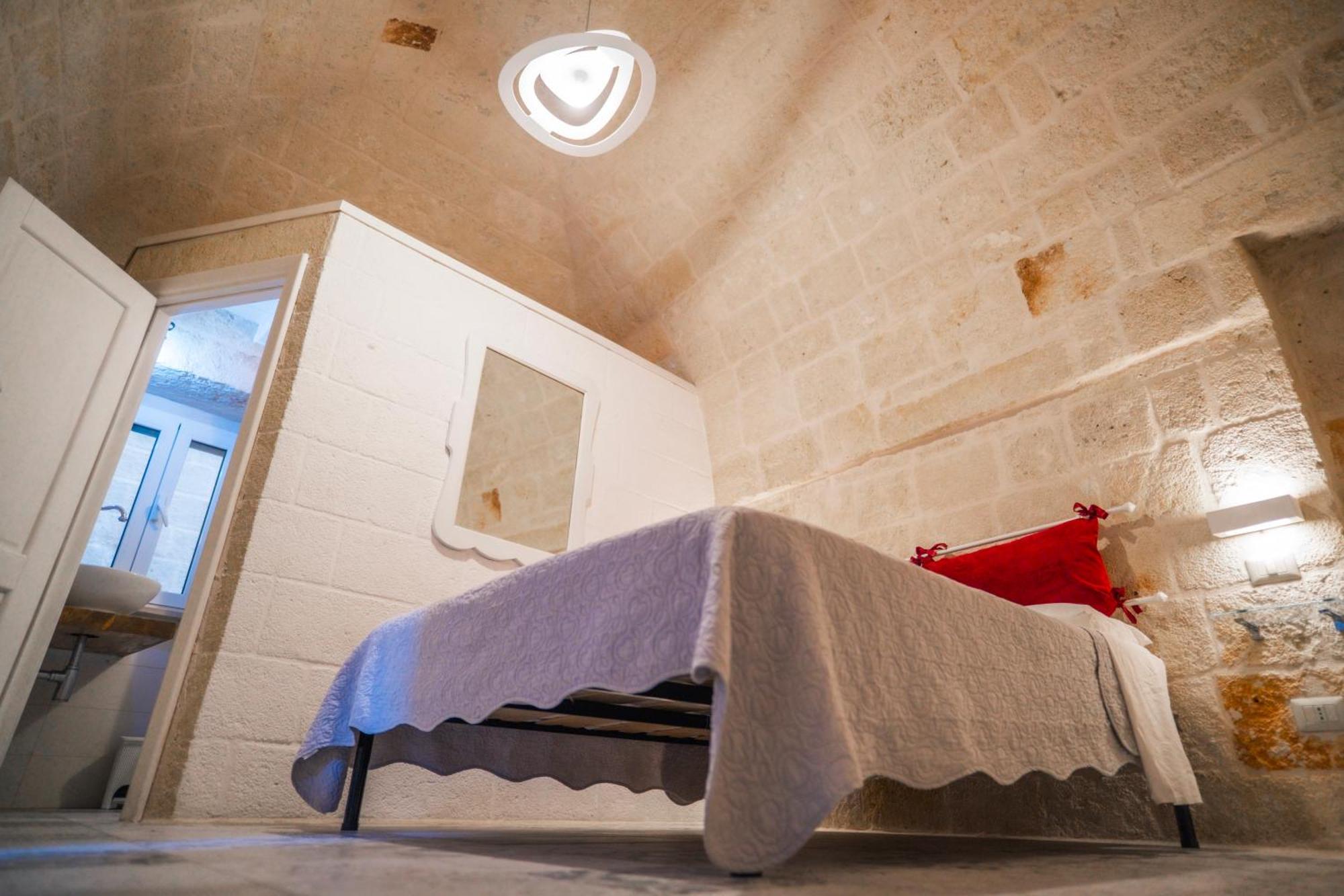 Hotel Le Volte Di San Leonardo Monopoli Zimmer foto